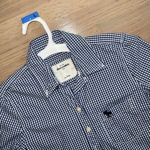 Abercrombie cotton navy kids large plaid long sleeve button up